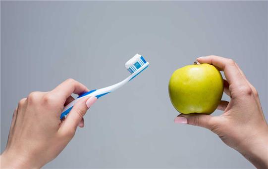 Ağız Hijyeninin Önemi ve Sağlıklı Dişler İçin Öneriler