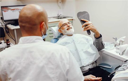 Dental Transplant (Diş Nakli): Modern Diş Hekimliğinde Yenilikçi Bir Yaklaşım