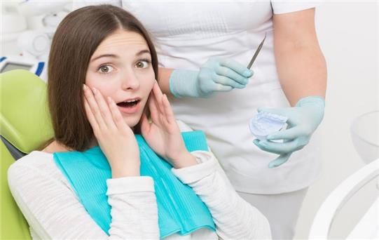 Diş Törpüleme: Diş Estetiğindeki Yeni Trend 
