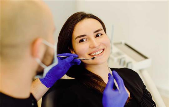 Sağlıklı Diş Bakımı: Adımlar ve Önemli Noktalar